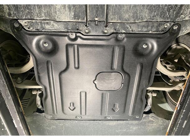 Bunnplate. Plast. Forsterket Tesla Model Y 2021-2025 