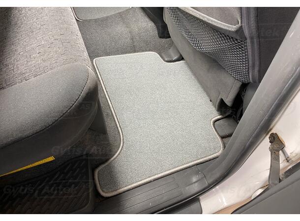 Gulvmatter i stoff til Toyota Land Cruiser 120 | gytisautek.no