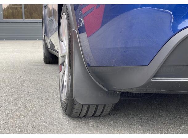 Skvettlapper | Tesla Model Y 2021-> | gytisautek.no