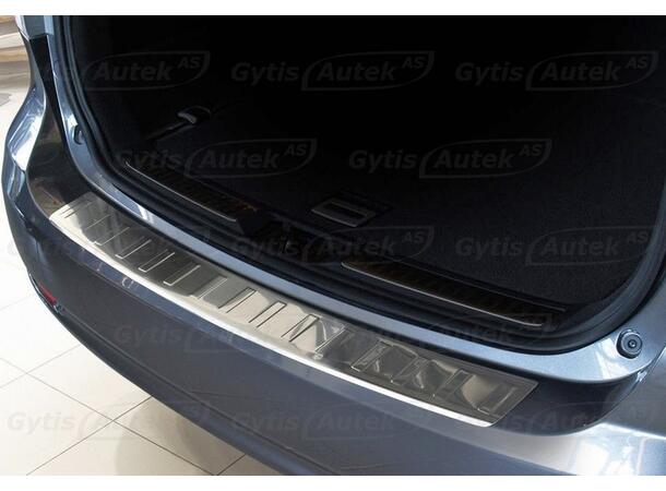 Bakfangerbeskytter til Toyota Avensis 2009-2015 | gytisautek.no
