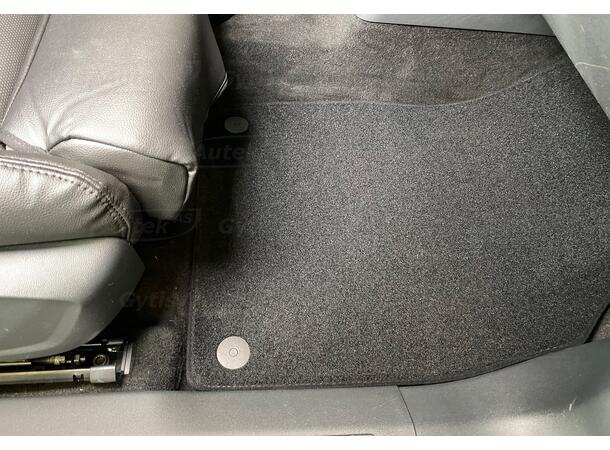 Gulvmatter i stoff til Audi Q4 e-tron 2021-> | gytisautek.no