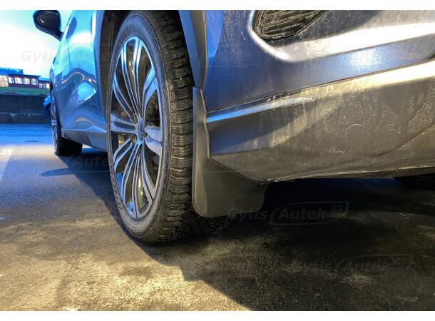 Skvettlapper. Foran og bak. Plast BYD Sealion 7 2024-> 