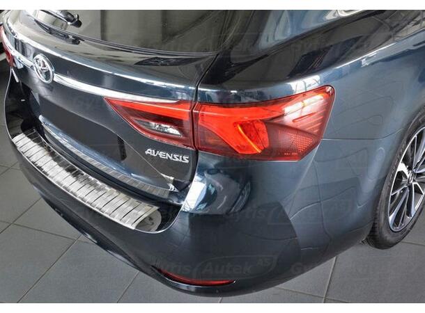 Bakfangerbeskytter til Toyota Avensis 2016-2018 | gytisautek.no
