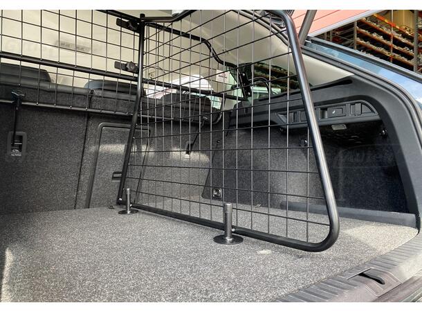 Hunde/Lastegitter med skillevegg | Skoda Octavia 2020->|gytisautek.no