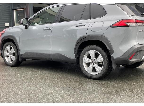 Skvettlapper | Toyota Corolla Cross 2023-> | gytisautek.no