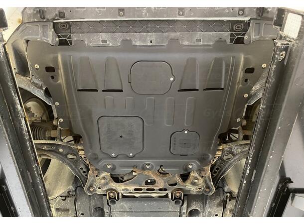 Bunnplate. Plast. Forsterket Seat Leon 2012-2020 