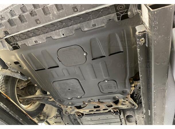 Bunnplate. Plast. Forsterket Seat Leon 2012-2020 