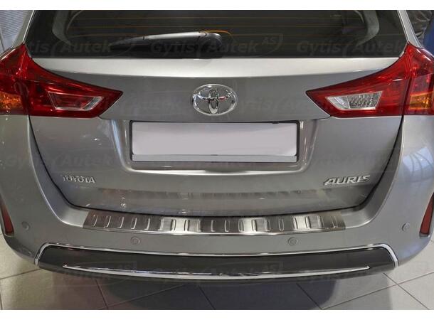 Bakfangerbeskytter til Toyota Auris 2013-2015 | gytisautek.no