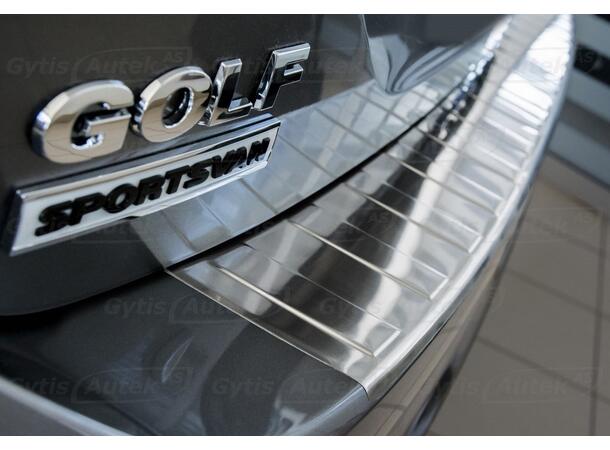Bakfangerbeskytter til VW Golf VII Sportsvan 2014-2018 |gytisautek.no