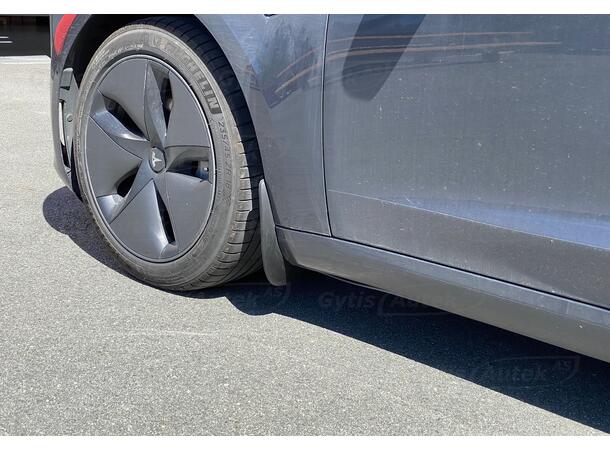 Skvettlapper | Tesla Model 3 2018-2023 | gytisautek.no
