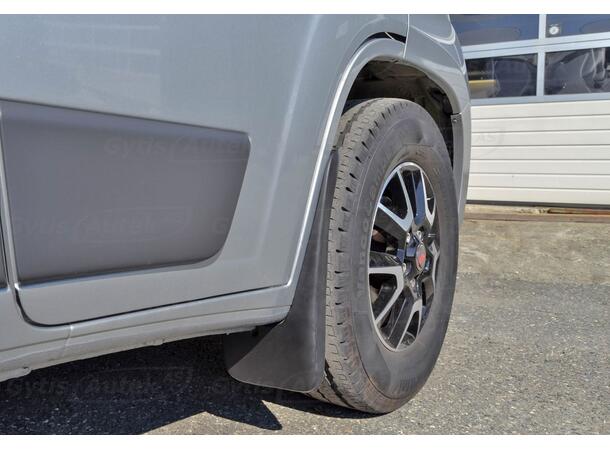 Skvettlapper til Peugeot Boxer 2015-> | 100% passform | gytisautek.no