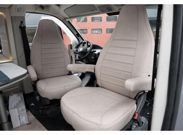 Bobil setetrekk. Beige Challenger Ducato 2016->int.nakkestøtter 
