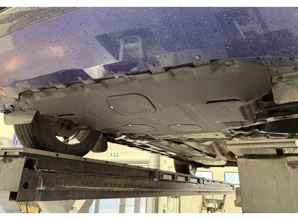 Bunnplate. Plast. Forsterket Ford Kuga 2013-2019 