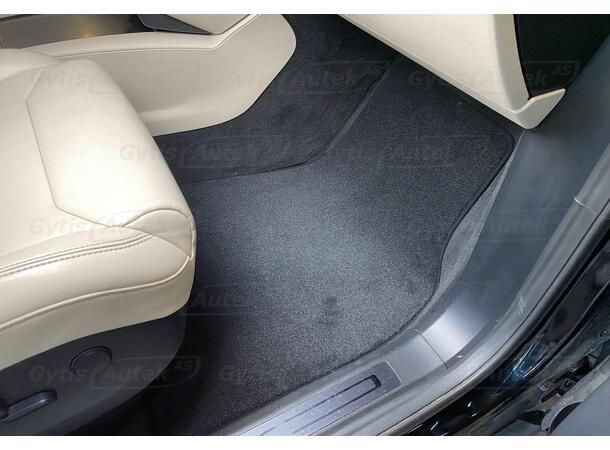 Gulvmatter i stoff | Tesla Model X | gytisautek.no