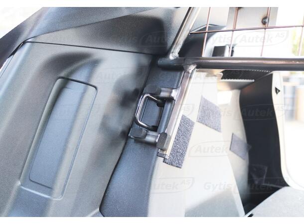 Hunde/Lastegitter med skillevegg | Peugeot 2008 2020-> |gytisautek.no