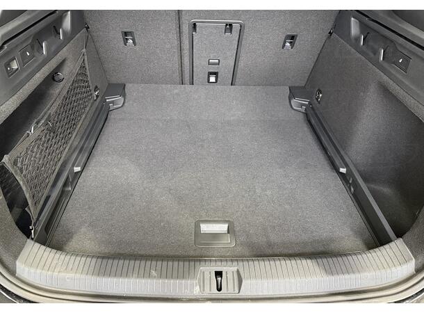 Hunde/Lastegitter med skillevegg | VW ID.7 2024-> | gytisautek.no