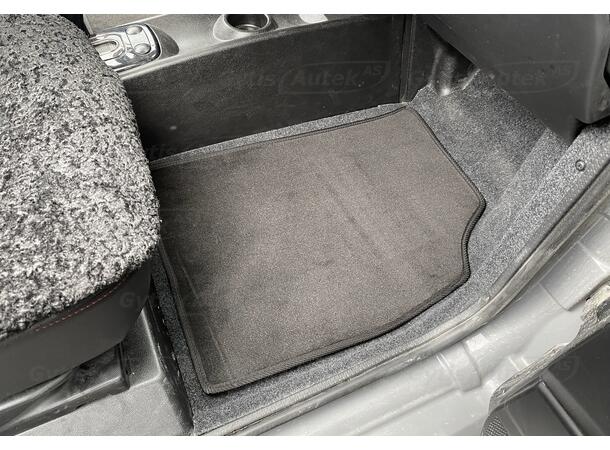Gulvmatter. Stoff Microcar M.GO / M.GO6 / DUE6 2015-> 