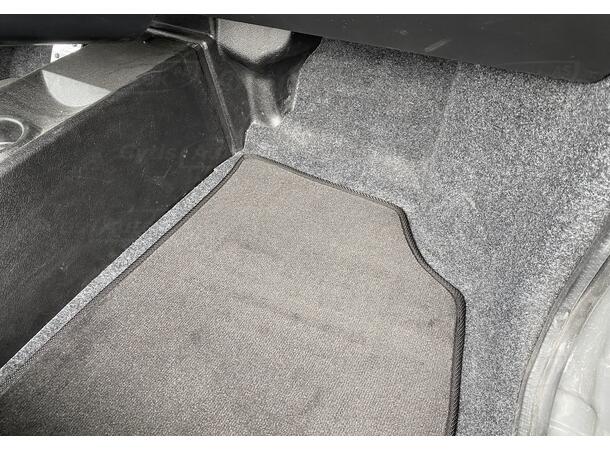 Gulvmatter. Stoff Microcar M.GO / M.GO6 / DUE6 2015-> 
