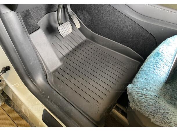 Gulvmatter | Tesla Model Y 2024-> | gytisautek.no