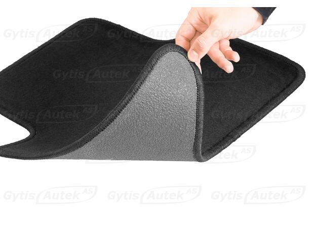 Gulvmatter i stoff til Mitsubishi L200 2016-> | gytisautek.no