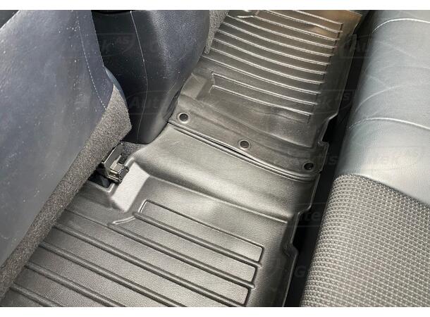 Gulvmatter. Gummi Toyota RAV4 2013-2018 