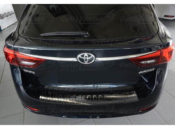 Bakfangerbeskytter til Toyota Avensis 2016-2018 | gytisautek.no