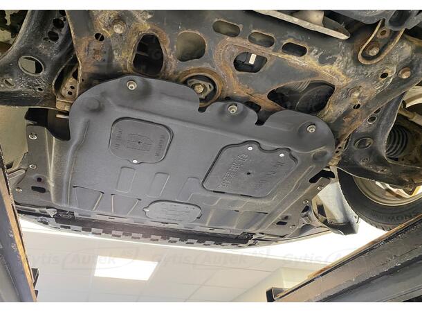 Bunnplate. Plast. Forsterket Audi A3 2013-2020 