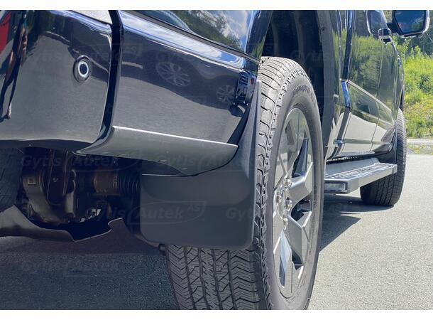 Skvettlapper | Ford F-150 Lightning 2023-> | gytisautek.no