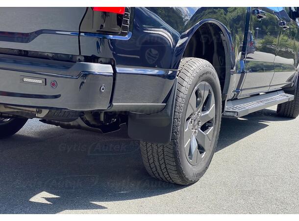 Skvettlapper | Ford F-150 Lightning 2023-> | gytisautek.no