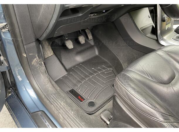 Gulvmatter. Plast Volvo V40 2012-2019 