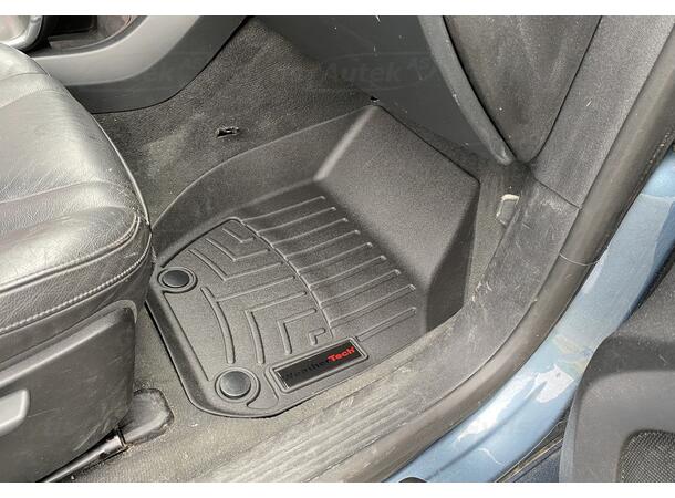 Gulvmatter. Plast Volvo V40 2012-2019 