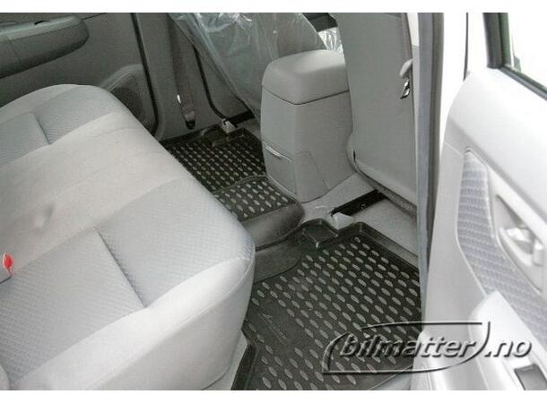 Gulvmatter til Toyota Hilux 2005-2011 | gytisautek.no