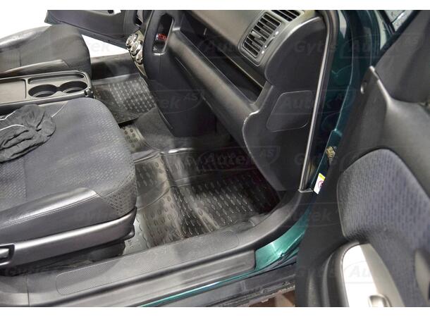 Gulvmatter til Honda CR-V 2002-2006 AT | gytisautek.no