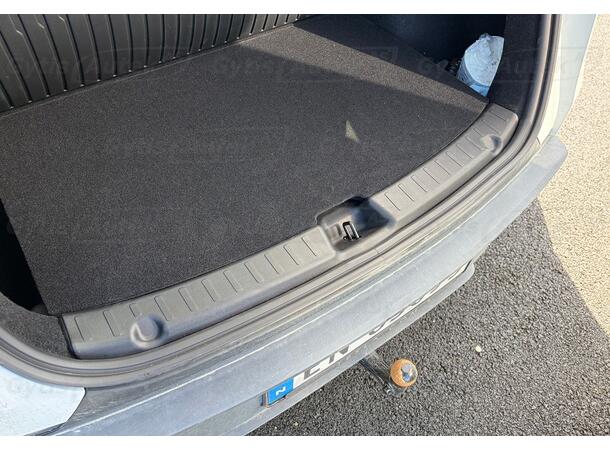 Beskyttelse bagasje terskel Tesla Model Y 2025-2025 Juniper 