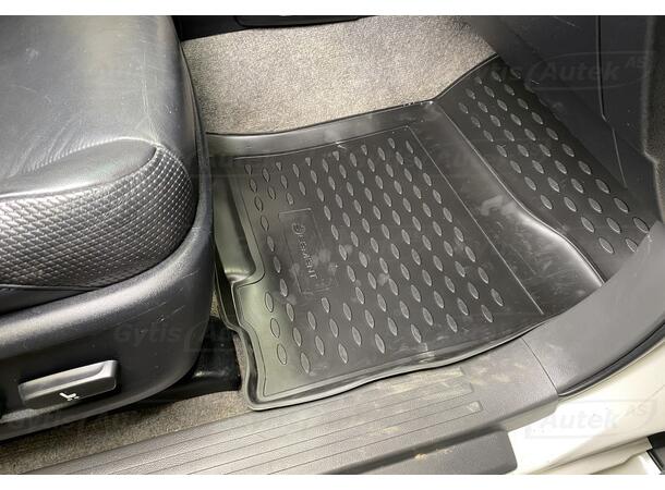 Gulvmatter til Toyota Land Cruiser 150 2009-2013 | gytisautek.no