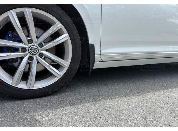 Skvettlapper | VW Passat B8 2015-2023 | gytisautek.no