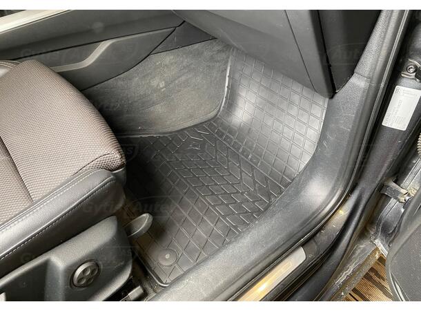 Gummimatter | Audi A4 2016-> | gytisautek.no