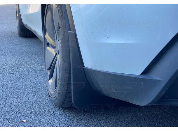 Skvettlapper | Tesla Model Y 2025-> Juniper | gytisautek.no