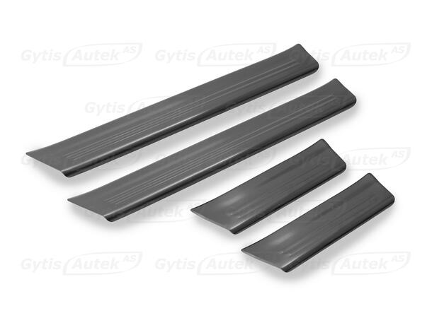 Dørterskelbeskyttere | Mitsubishi Outlander 2025-> | gytisautek.no