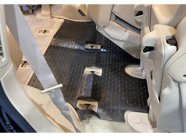Gulvmatter til Toyota Land Cruiser 200 2007-2015 | gytisautek.no
