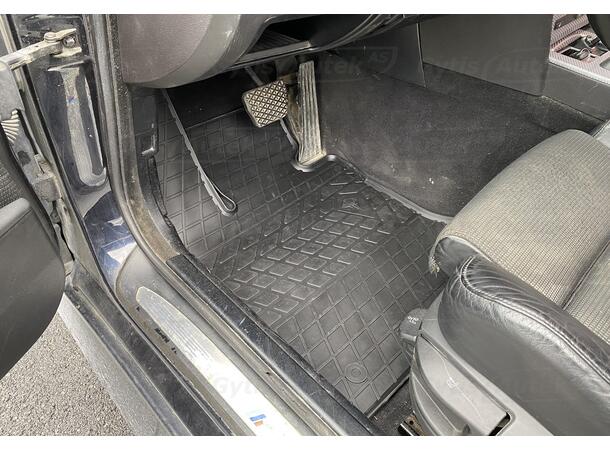 Gummimatter til BMW 5 ser. E60/E61 | gytisautek.no