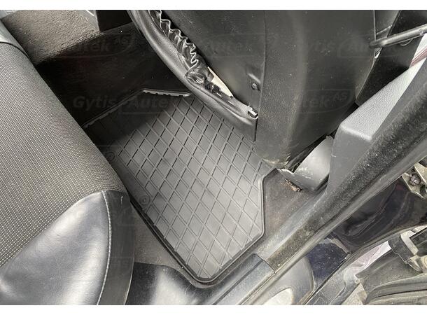 Gummimatter til BMW 5 ser. E60/E61 | gytisautek.no
