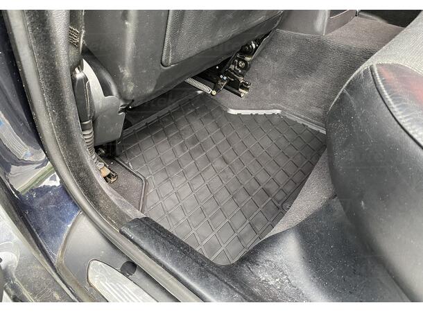 Gummimatter til BMW 5 ser. E60/E61 | gytisautek.no