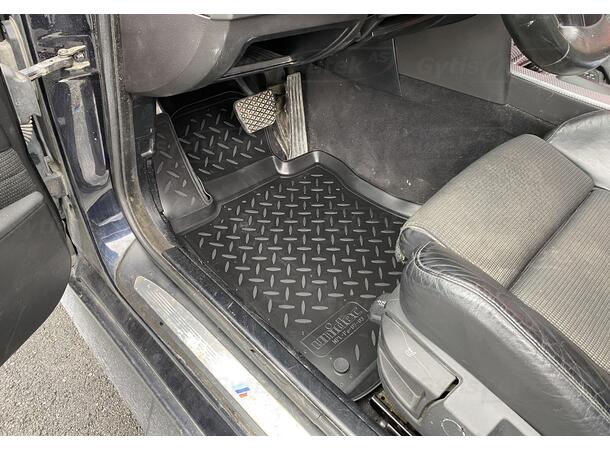 Gulvmatter til BMW 5 ser. E60/E61 2003-2010 | gytisautek.no