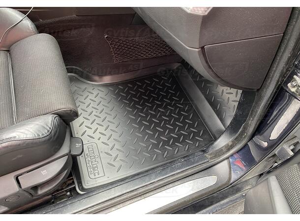 Gulvmatter til BMW 5 ser. E60/E61 2003-2010 | gytisautek.no