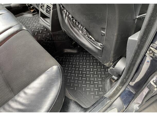 Gulvmatter til BMW 5 ser. E60/E61 2003-2010 | gytisautek.no