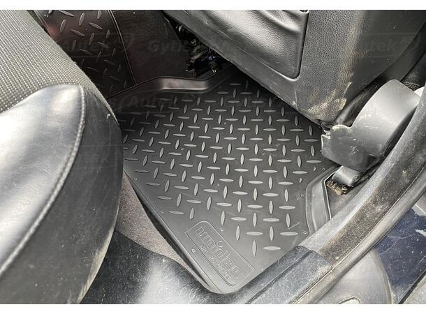 Gulvmatter til BMW 5 ser. E60/E61 2003-2010 | gytisautek.no