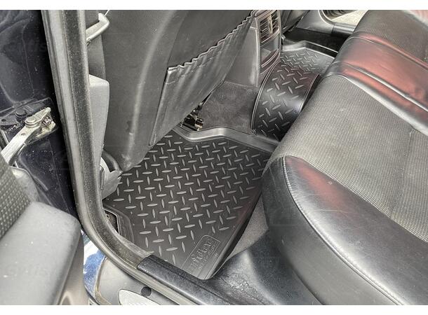 Gulvmatter til BMW 5 ser. E60/E61 2003-2010 | gytisautek.no