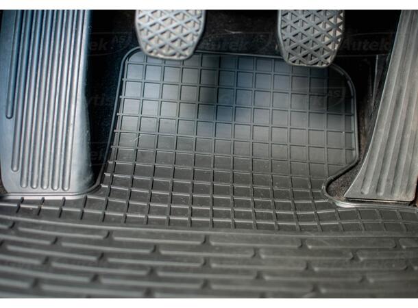 Gummimatter til BMW 3 ser. E90/E91/E92 | gytisautek.no