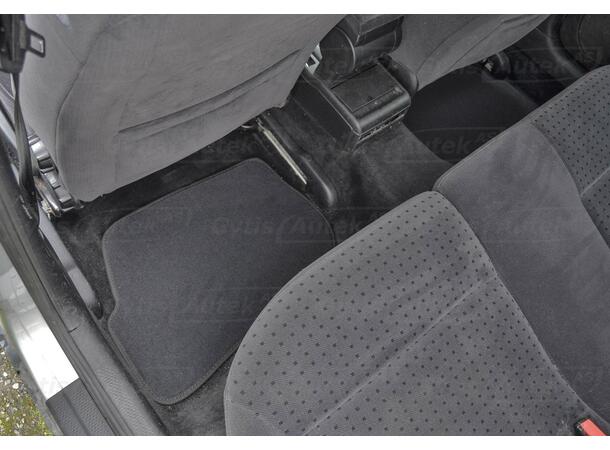 Gulvmatter i stoff til VW Passat B5 1996-2005 | gytisautek.no